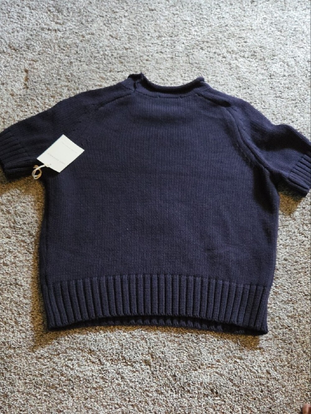 Navy Short-Sleeve Sweater with Red Lobster Motif NWT Sz M FREE ASSEMBLY - Picture 4 of 5